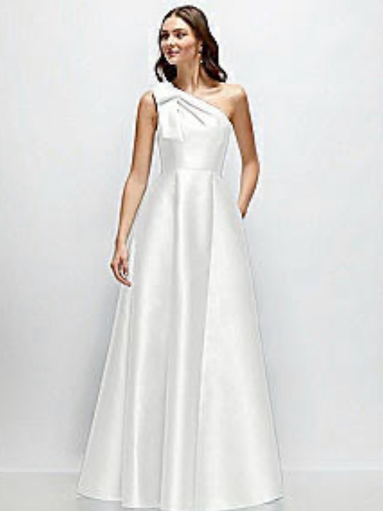 ALFRED SUNG Dresses & Skirts - ALFRED SUNG One-Shoulder White A-Line Gown